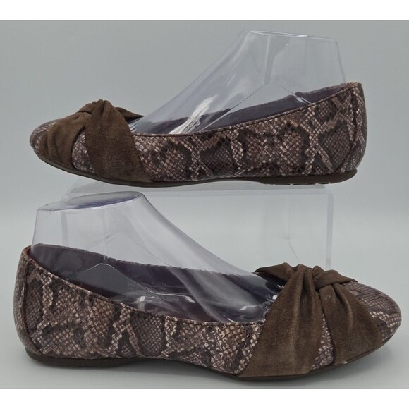 Born Women's Lilly Ballet Flat Size 8.5 Brown Snake Leather Suede Knot Bow Shoes - Picture 1 of 9